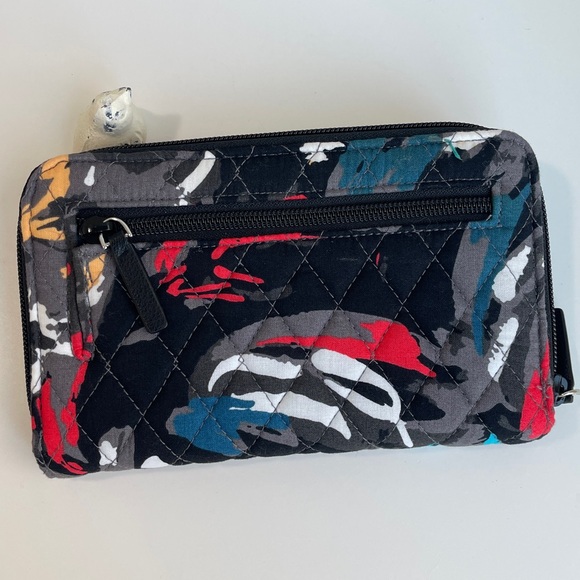 Vera Bradley Large Wallet New Without Tag 🏷️ - Picture 3 of 11